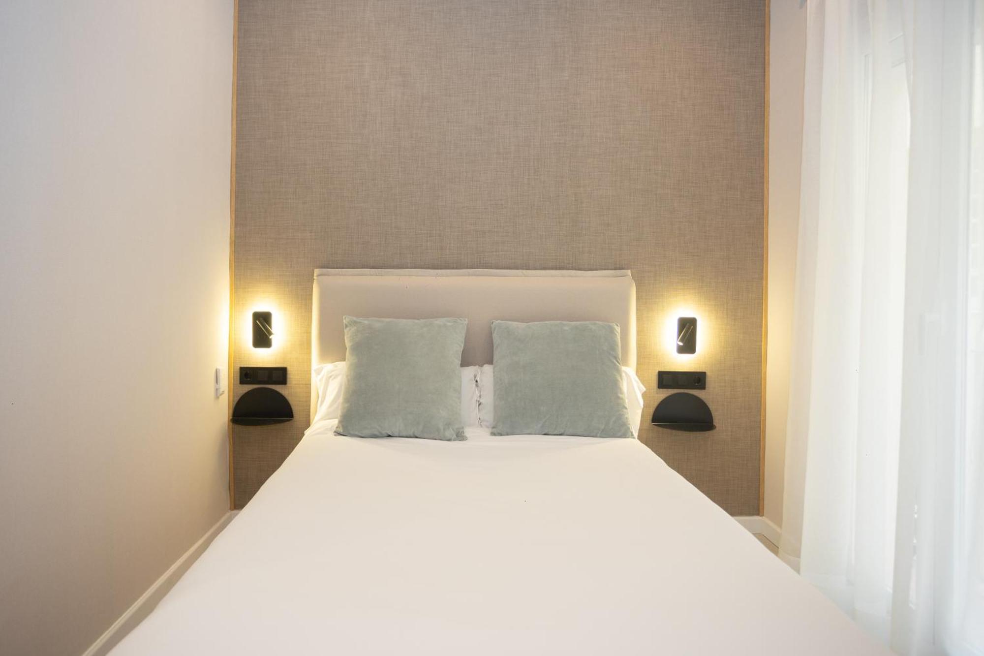 Chinitas Urban Rooms Malaga Bagian luar foto