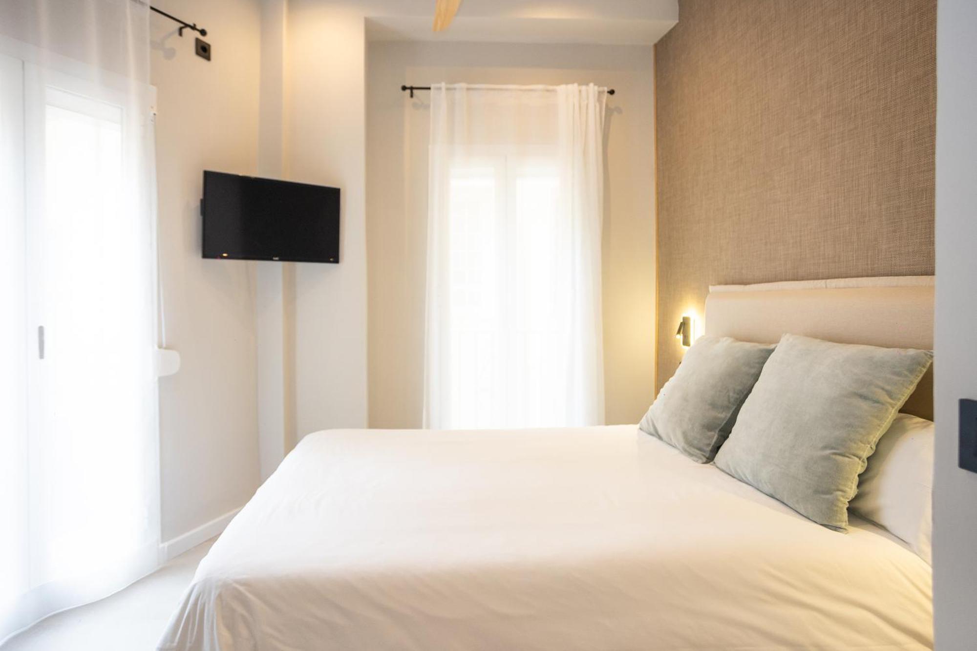 Chinitas Urban Rooms Malaga Bagian luar foto
