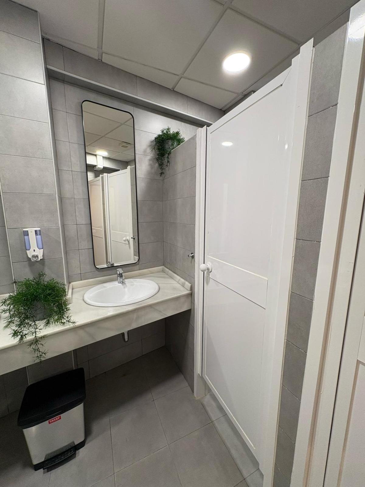 Chinitas Urban Rooms Malaga Bagian luar foto