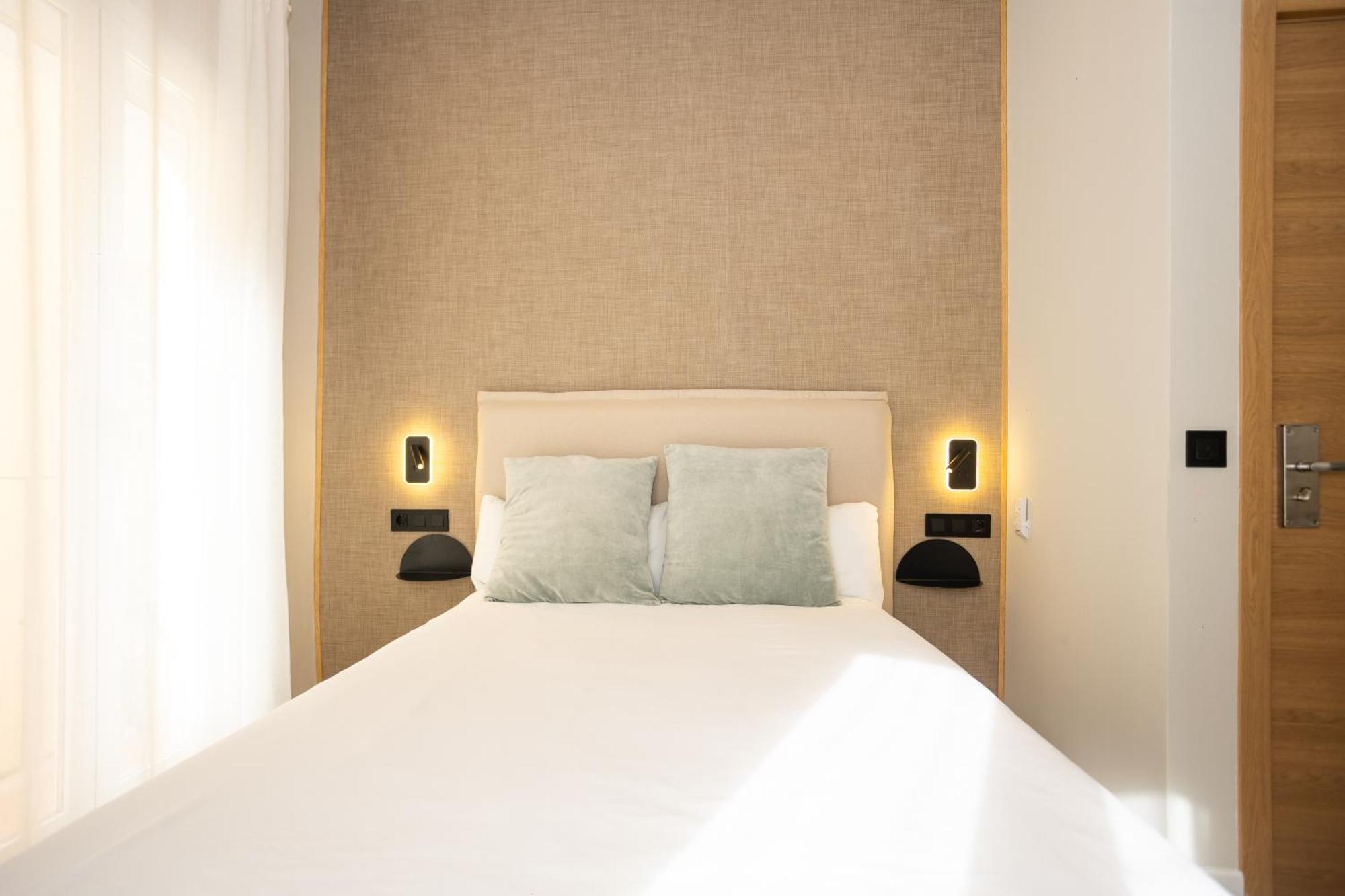 Chinitas Urban Rooms Malaga Bagian luar foto